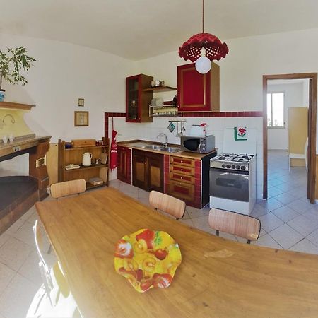 Cosy Home With Private Parking By The Sea Siniscola Extérieur photo